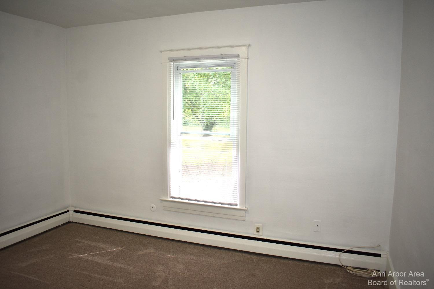 535 Allen Road Milan, MI 48160 - Photo 13 of 28 Photo 13