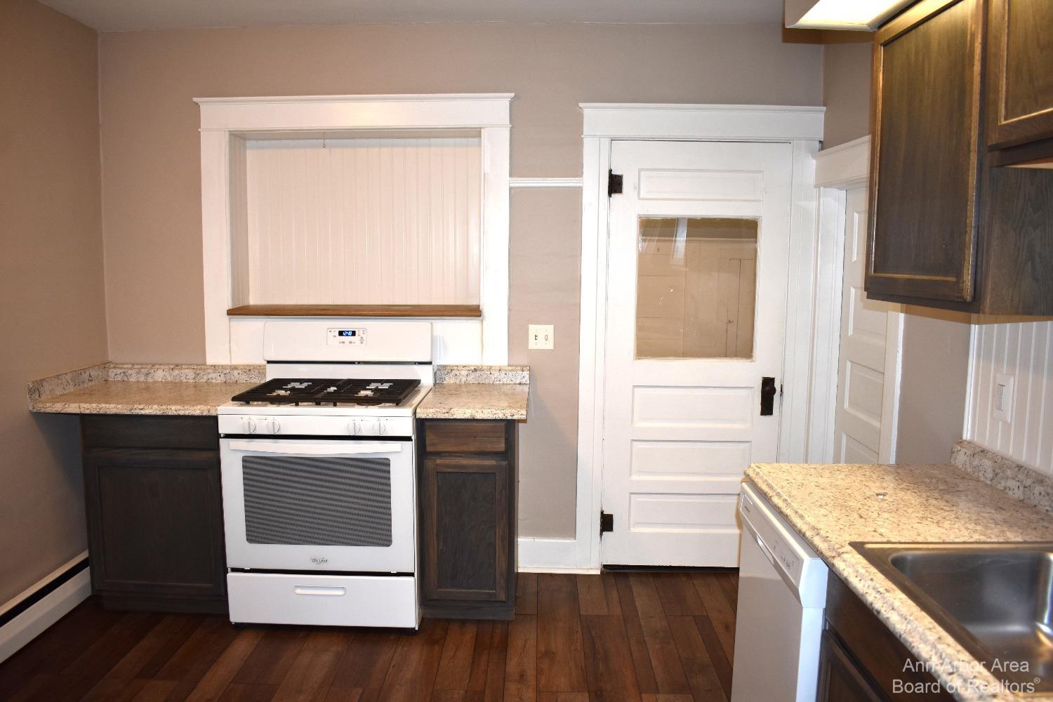 535 Allen Road Milan, MI 48160 - Photo 9 of 28 Photo 9