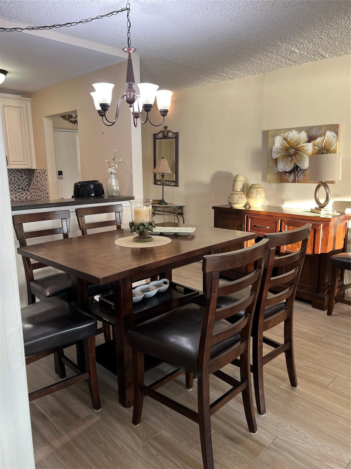 95 North Birch Road, Unit 402 Fort Lauderdale, FL 33304 - Photo 13 of 27 Photo 13