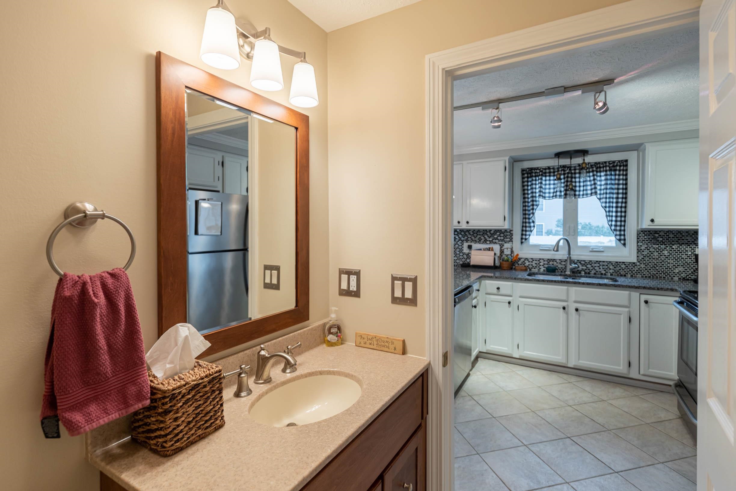 1555 Bodwell Road, Unit 69 Manchester, NH 03109 - Photo 14 of 30 Gallery Image 14
