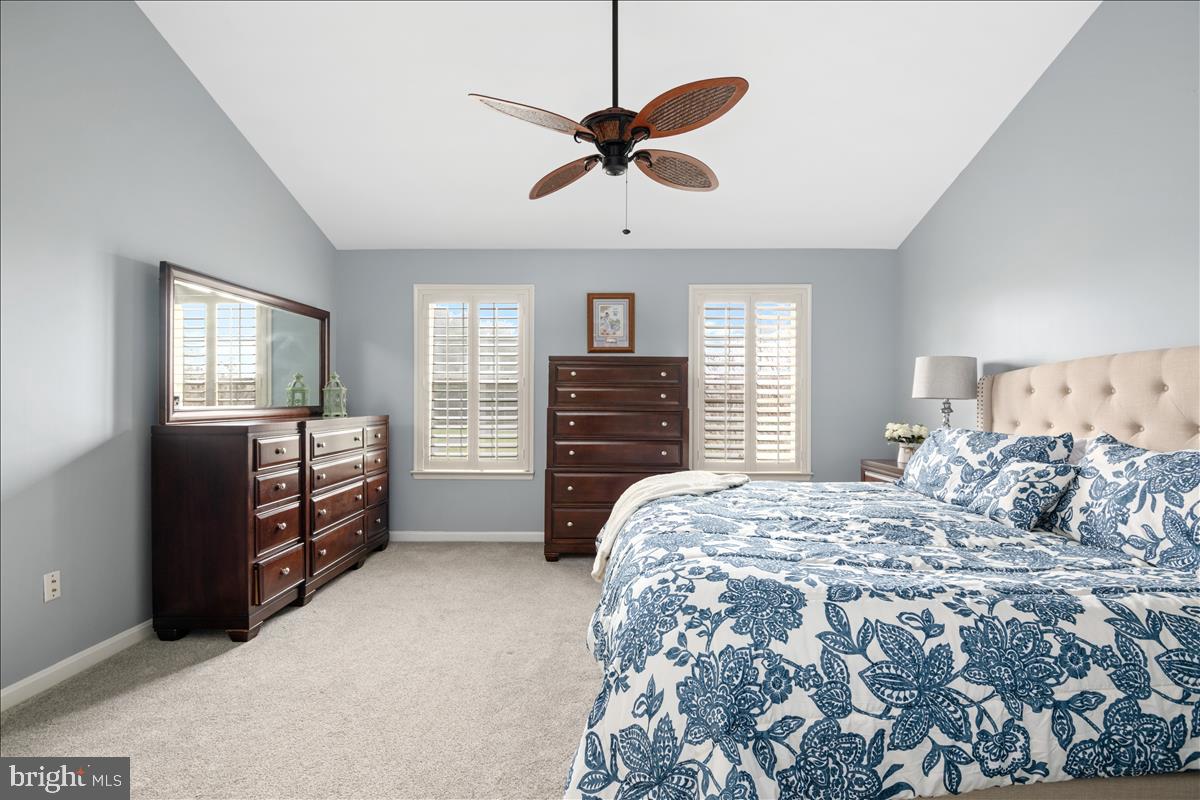210 Shea Road Lothian, MD 20711 - Photo 23 of 41 Primary bedroom