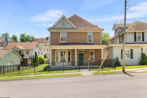 $275,000 | 702 Benoni Avenue, Fairmont, WV 26554