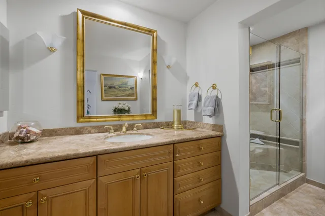 $949,000 | 49045 Cedros Circle, La Quinta, CA 92253