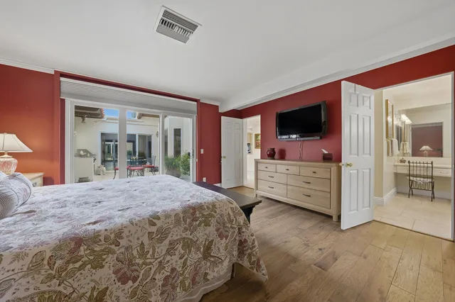 $949,000 | 49045 Cedros Circle, La Quinta, CA 92253