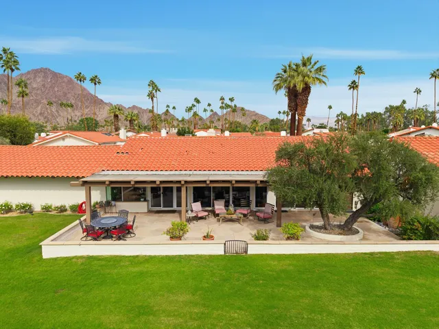$949,000 | 49045 Cedros Circle, La Quinta, CA 92253