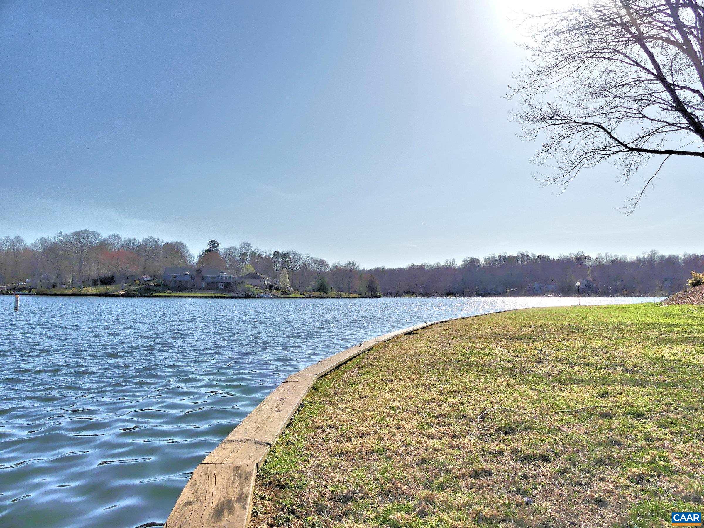 2 Marina Point Palmyra, VA 22963 - Photo 6 of 32 a view of lake and mountain