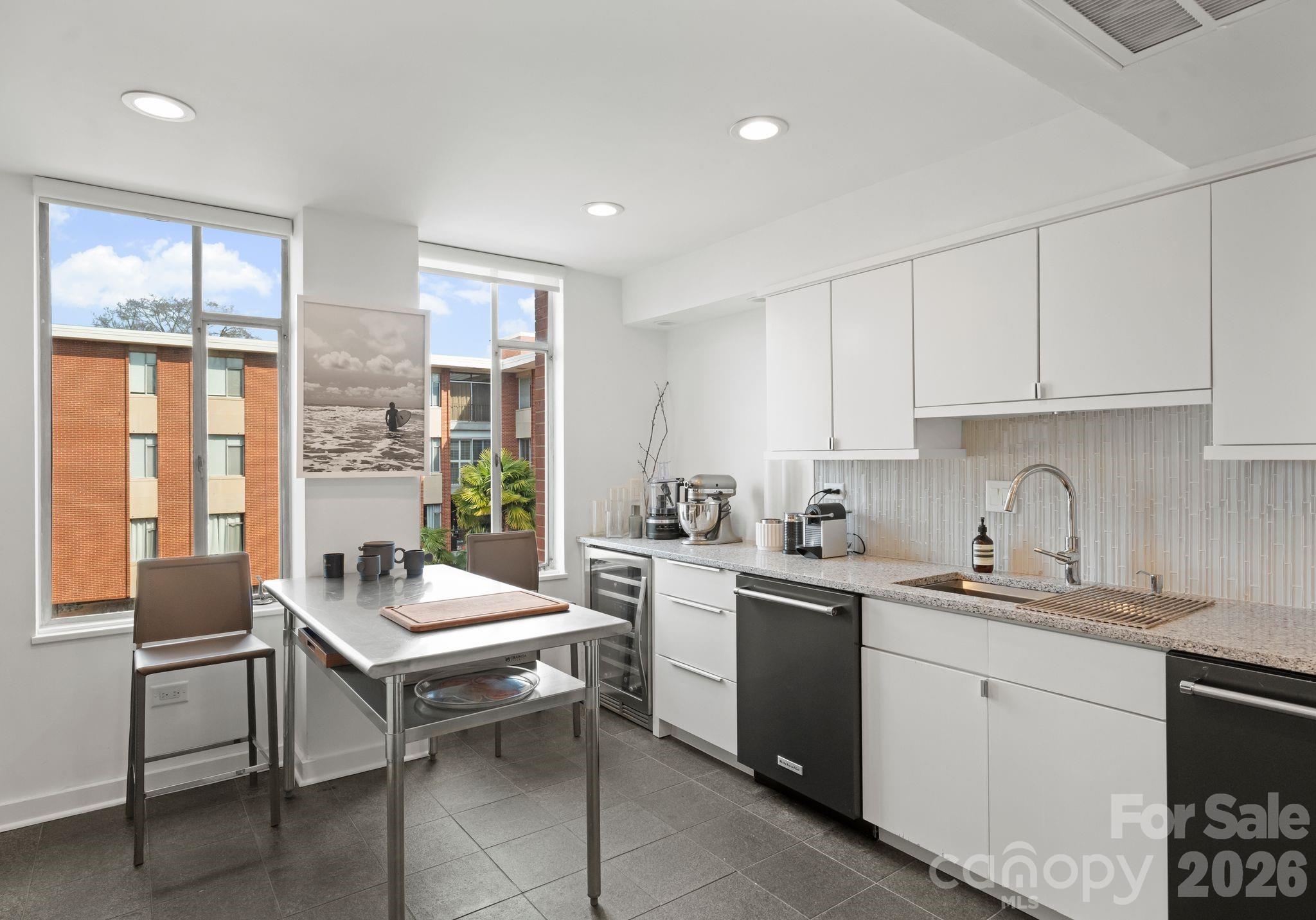 1300 Queens Road Charlotte, NC 28207 - Photo 14 of 45