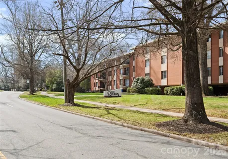 $825,000 | 1300 Queens Road, Charlotte, NC 28207
