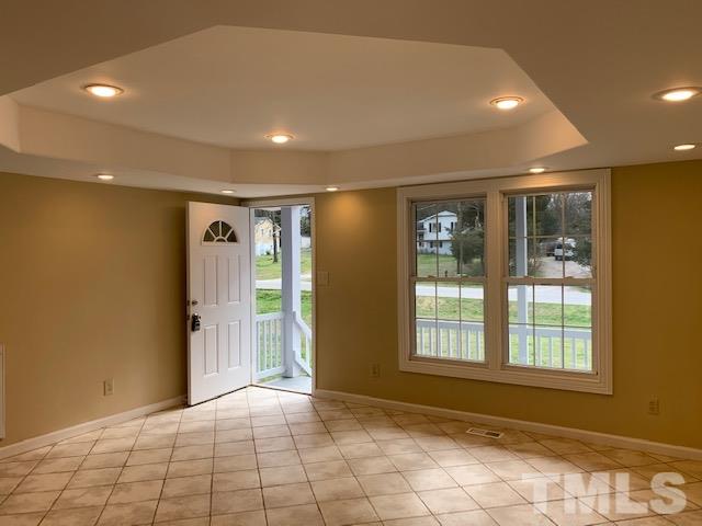 7216 Parrott Drive Raleigh, NC 27616 - Photo 4 of 19 Gallery Image 4