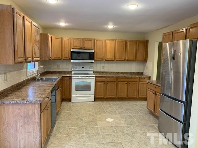 7216 Parrott Drive Raleigh, NC 27616 - Photo 6 of 19 Gallery Image 6