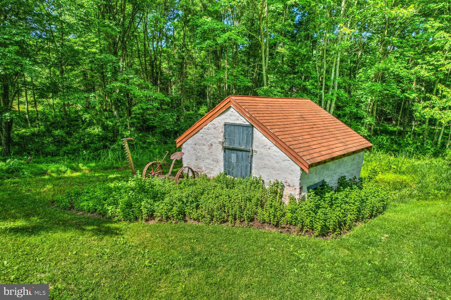289 White Bear Road Birdsboro, PA 19508 - Photo 13 of 37