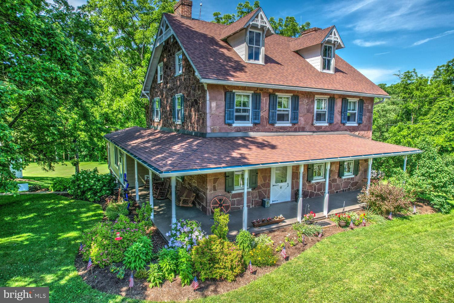 289 White Bear Road Birdsboro, PA 19508 - Photo 3 of 37