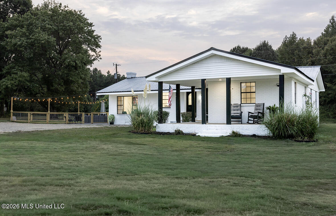 4336 South Red Banks Road Byhalia, MS 38611 - Photo 1 of 30 Home is waiting