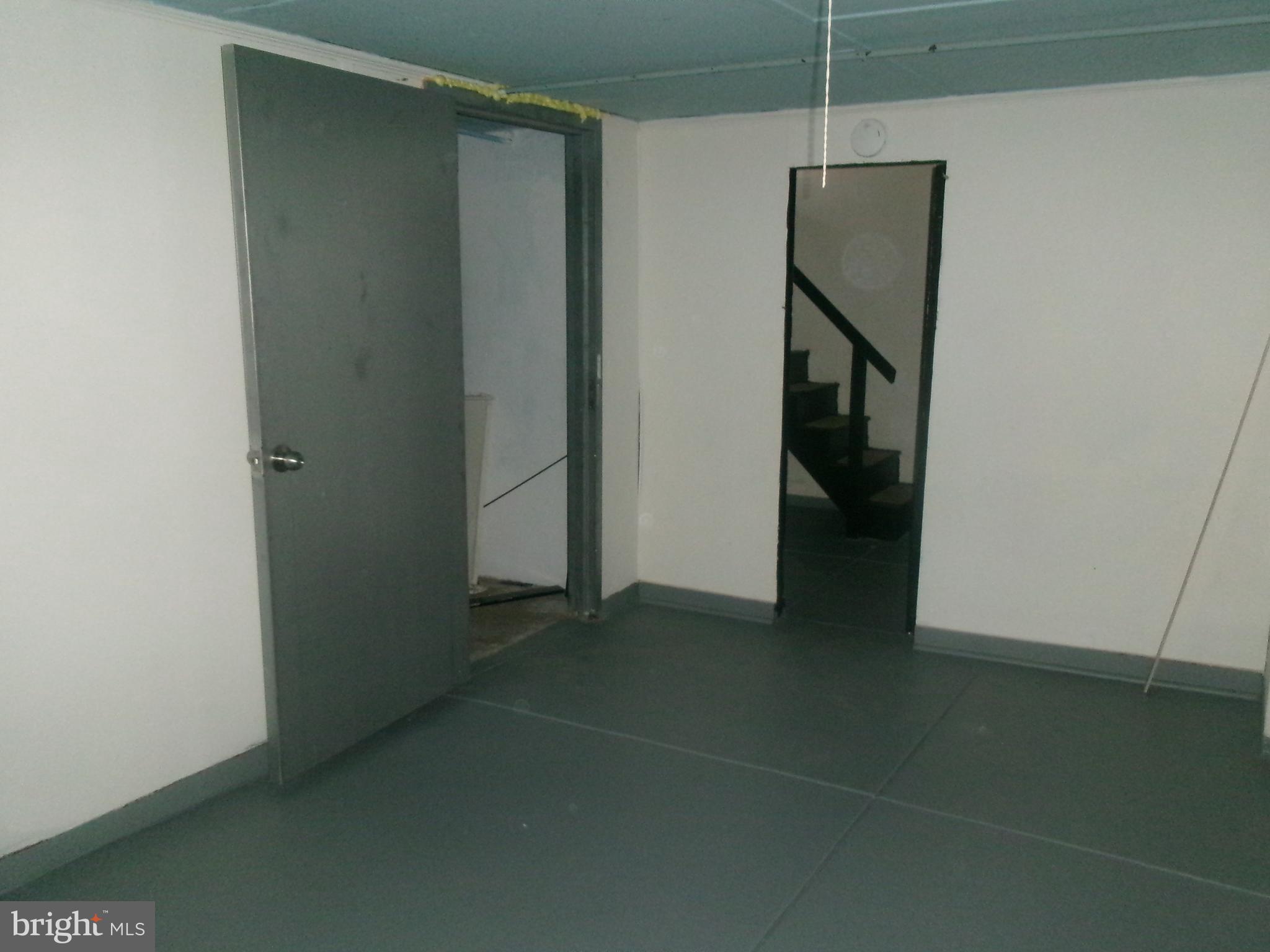 200 Wembly Road Upper Darby, PA 19082 - Photo 26 of 47 a view of empty room with closet