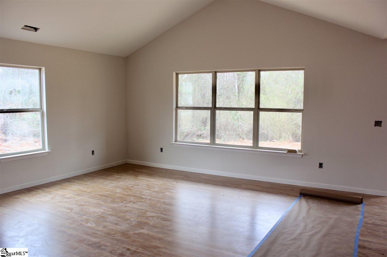 316 Catterick Way Fountain Inn, SC 29644 - Photo 4 of 6 Gallery Image 4