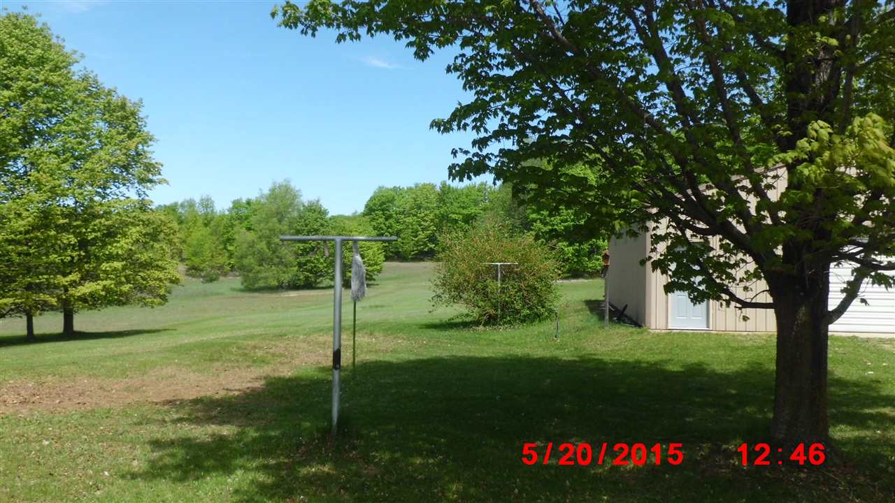 8396 Arner Road Benzonia, MI 49616 - Photo 16 of 25 1800106-15.JPG