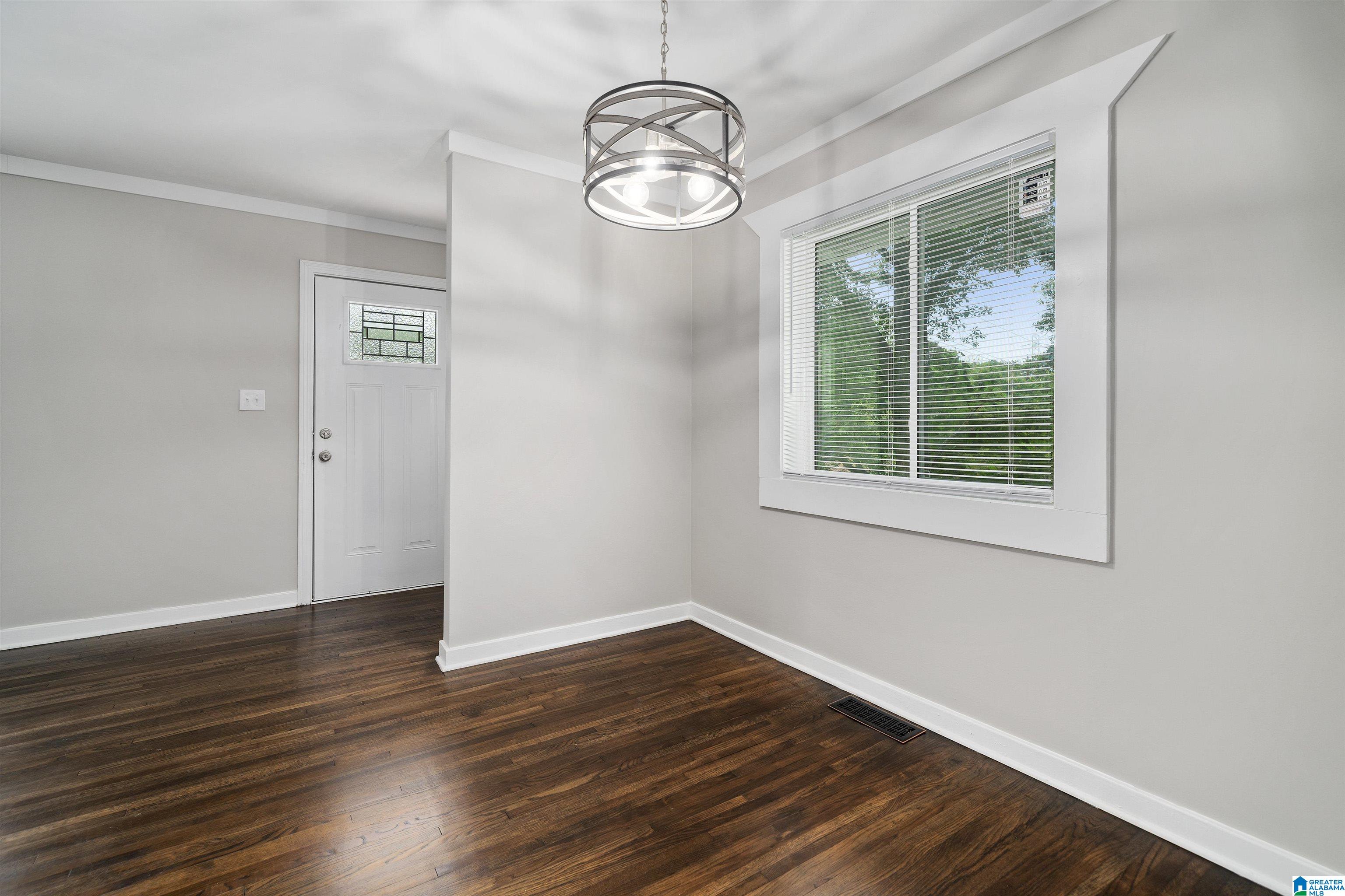 1613 Cresthill Road Birmingham, AL 35213 - Photo 11 of 21