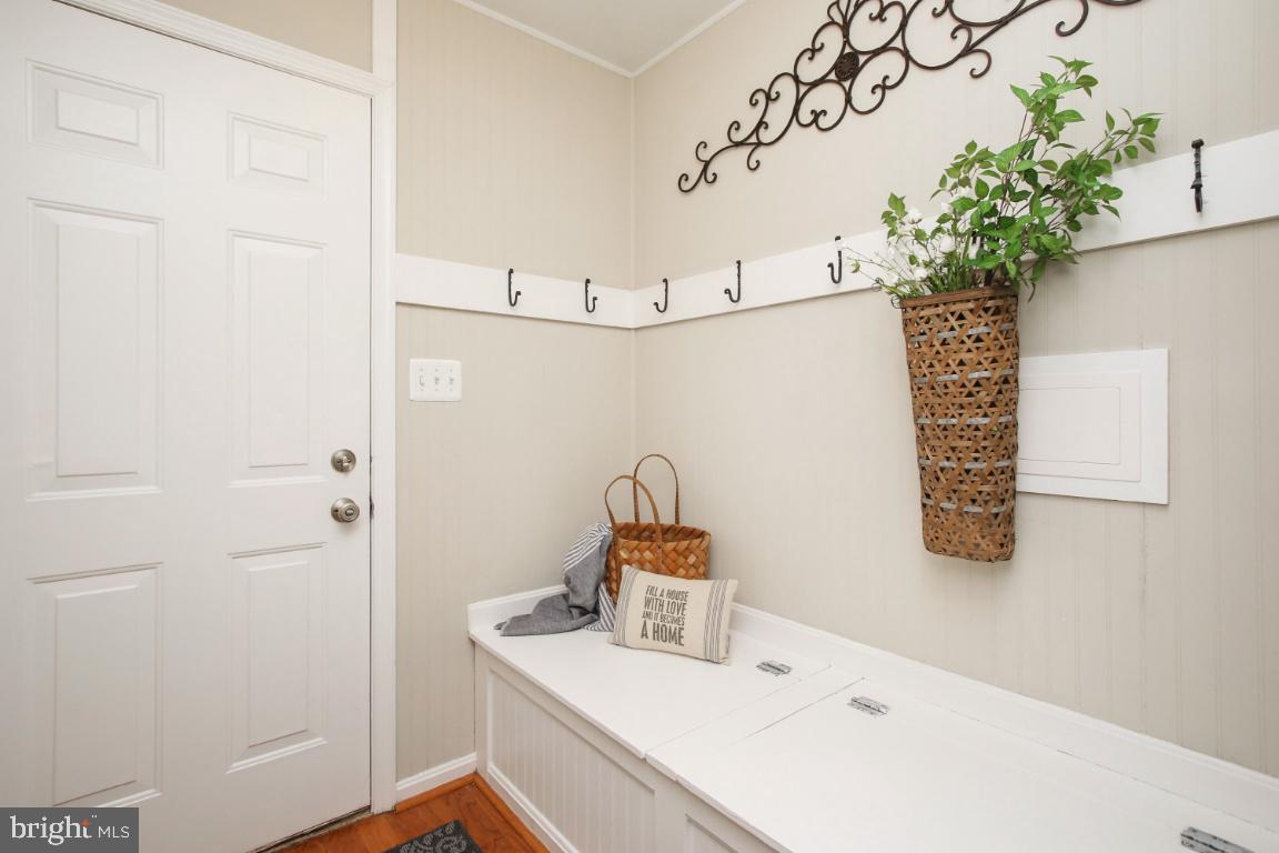8141 Stone Ridge Drive Frederick, MD 21702 - Photo 11 of 33 Mudroom with builtins and W/D hookup off garage