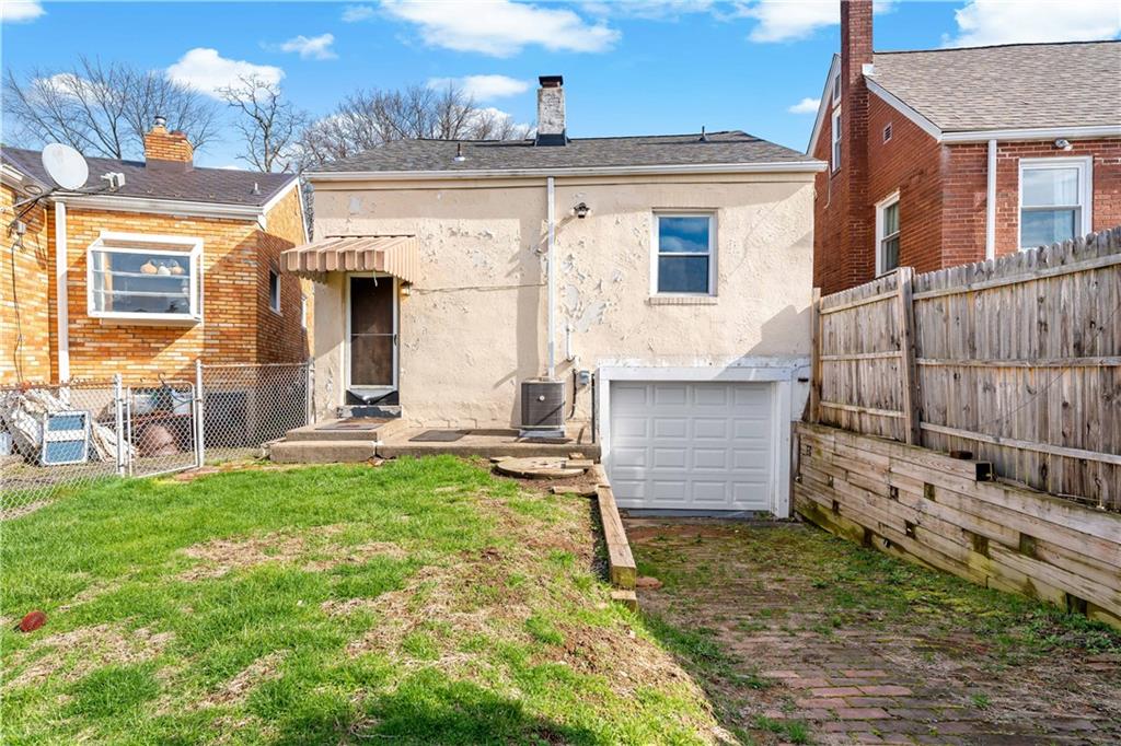 569 Loretto Road Pittsburgh, PA 15217 - Photo 21 of 30