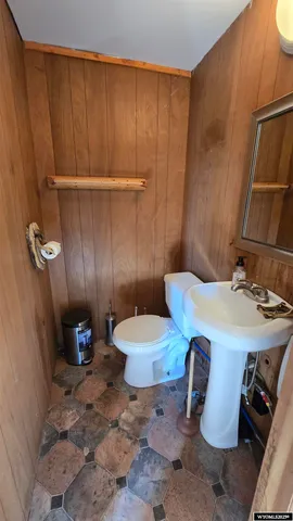 $225,000 | 728 Park Street, Thermopolis, WY 82443