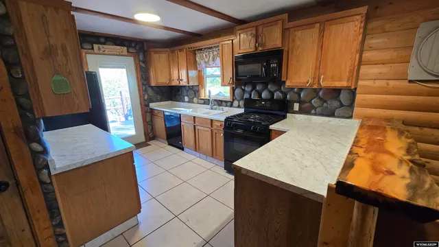 $225,000 | 728 Park Street, Thermopolis, WY 82443