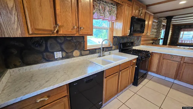 $225,000 | 728 Park Street, Thermopolis, WY 82443