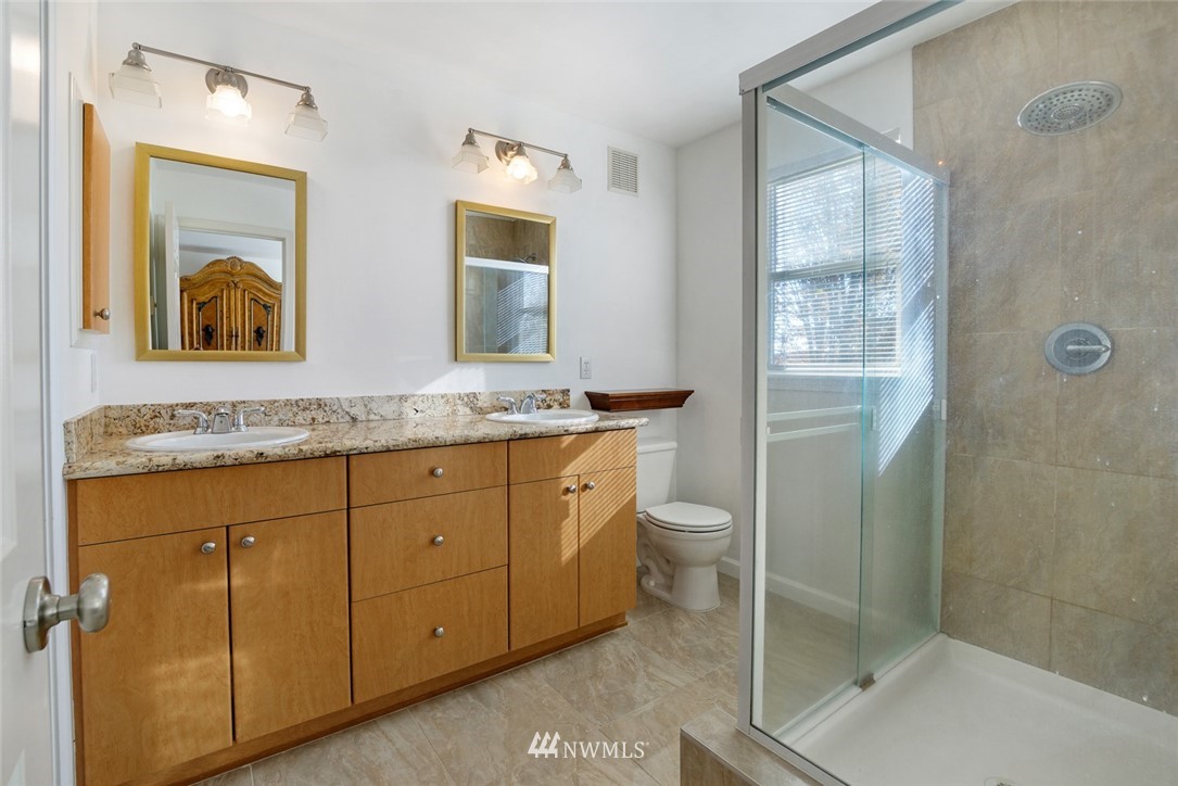 4815 Lake Place South, Unit A Renton, WA 98055 - Photo 16 of 25 Gallery Image 16