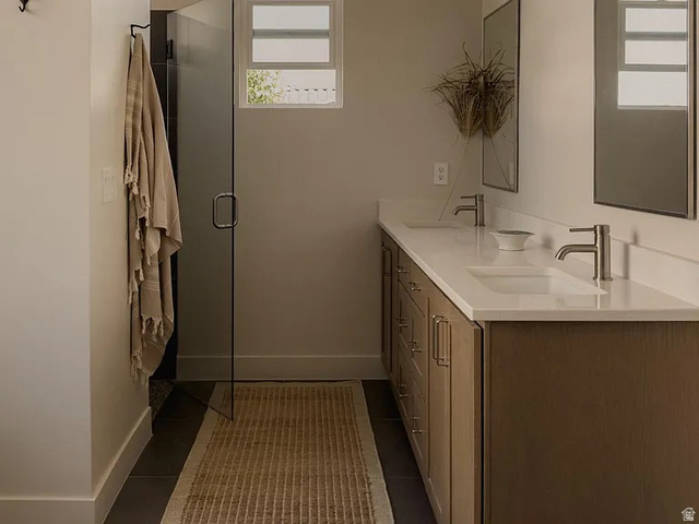 772 Rust Bluff Drive St. George, UT 84790 - Photo 15 of 29 Primary Bathroom