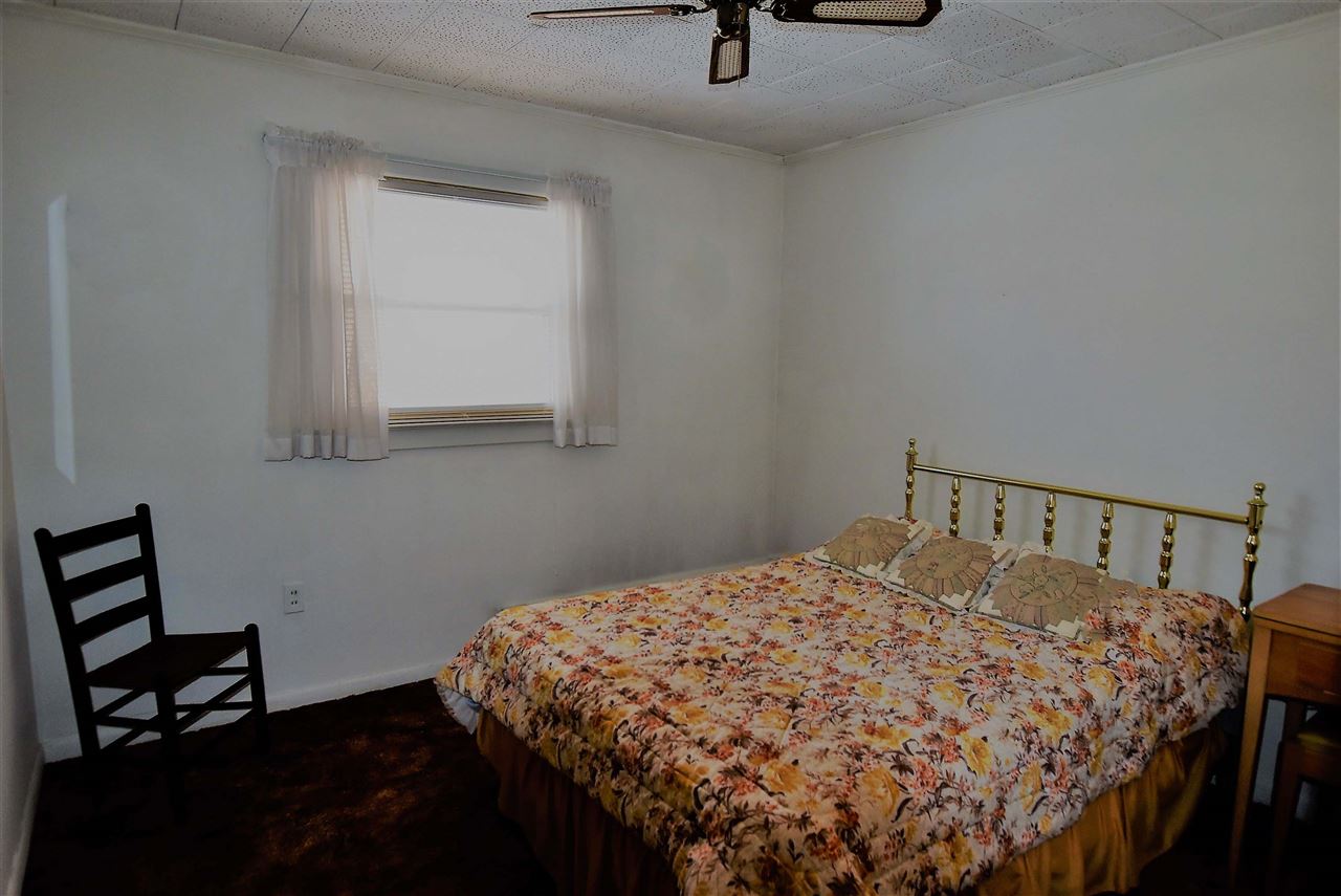 11 Clark Street Rutland, VT 05701 - Photo 8 of 10