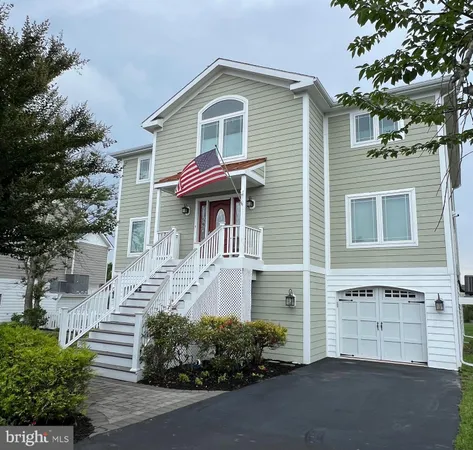 $1,395,000 | 38065 Whitesview Circle, Ocean View, DE 19970