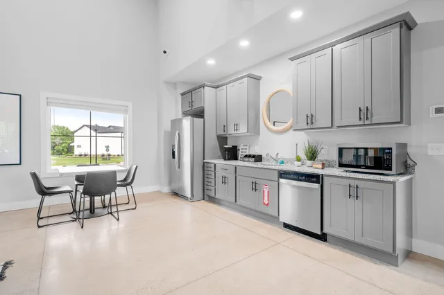 $3,953 | 6848 Aqua Trail, Inver Grove Heights, MN 55077