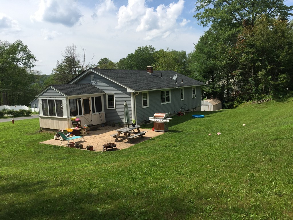 39 Crest Road Monson, MA 01057 - Photo 3 of 4
