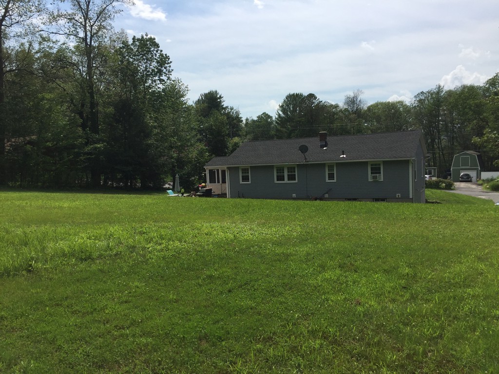 39 Crest Road Monson, MA 01057 - Photo 4 of 4