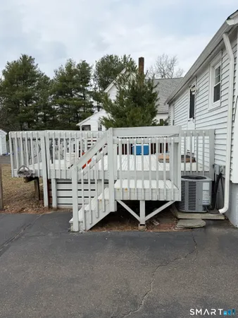$230,000 | 433 Tolland Street, East Hartford, CT 06108