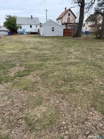 $230,000 | 433 Tolland Street, East Hartford, CT 06108