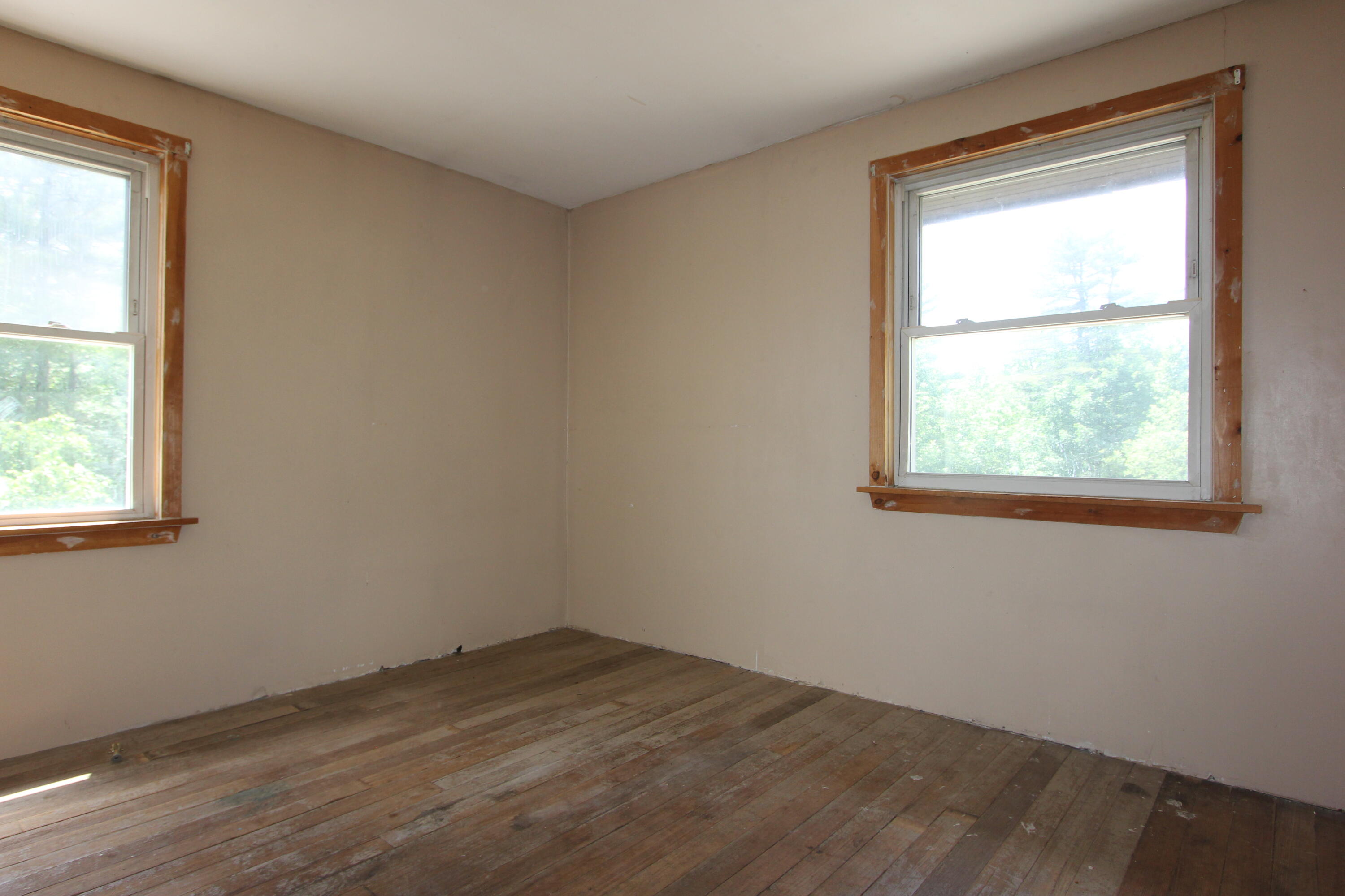 436 Pleasant Street Mechanic Falls, ME 04256 - Photo 11 of 58 IMG_1981