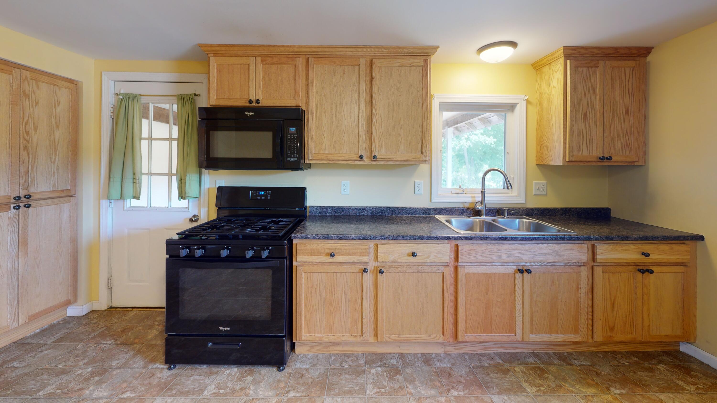 436 Pleasant Street Mechanic Falls, ME 04256 - Photo 20 of 58 436-Pleasant-St-Mechanic-Falls-Maine-Kit