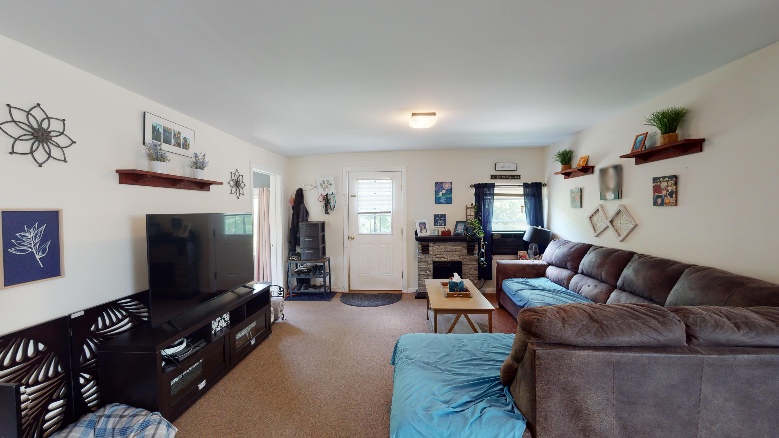436 Pleasant Street Mechanic Falls, ME 04256 - Photo 25 of 58 436-Pleasant-St-Mechanic-Falls-Maine-Uni