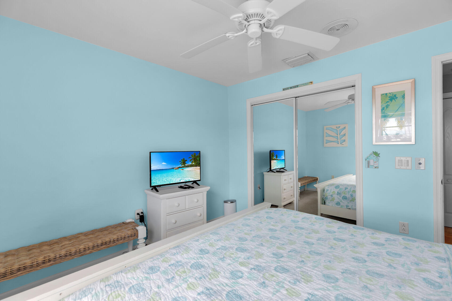 180 9th Street Key Colony Beach, FL 33051 - Photo 27 of 50 Guest Bedroom