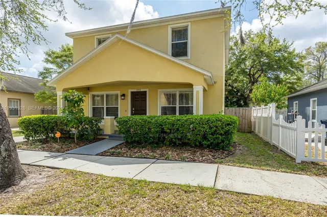 $395,000 | 205 East Kirby Street, Tampa, FL 33604
