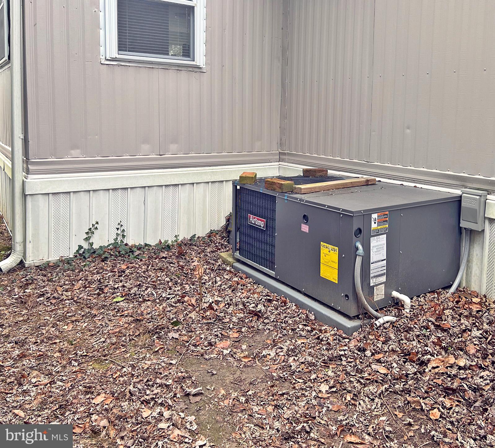 33937 Cedar Road, Unit 86 Lewes, DE 19958 - Photo 17 of 22 New AirTemp AC