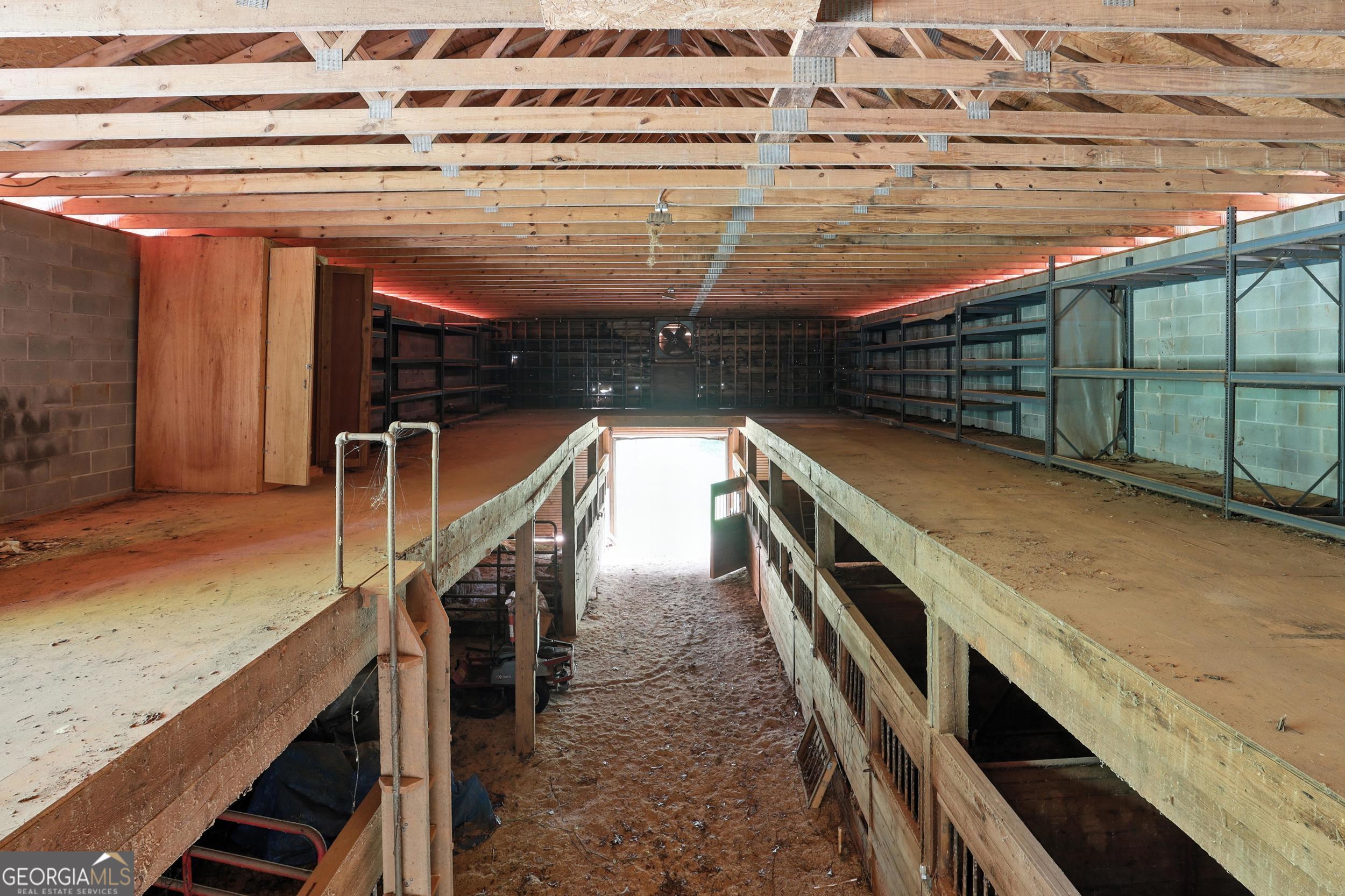 1592 Black Mountain Road Toccoa, GA 30577 - Photo 26 of 30 a view of entryway