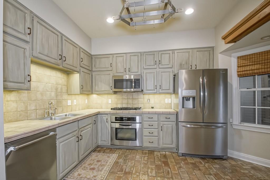 2 Rue St Louis Kenner, LA 70065 - Photo 6 of 35 Gallery Image 6