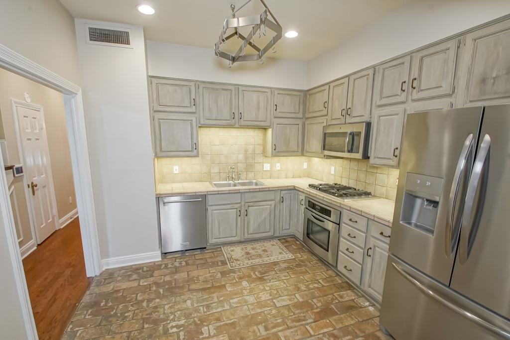 2 Rue St Louis Kenner, LA 70065 - Photo 7 of 35 Gallery Image 7