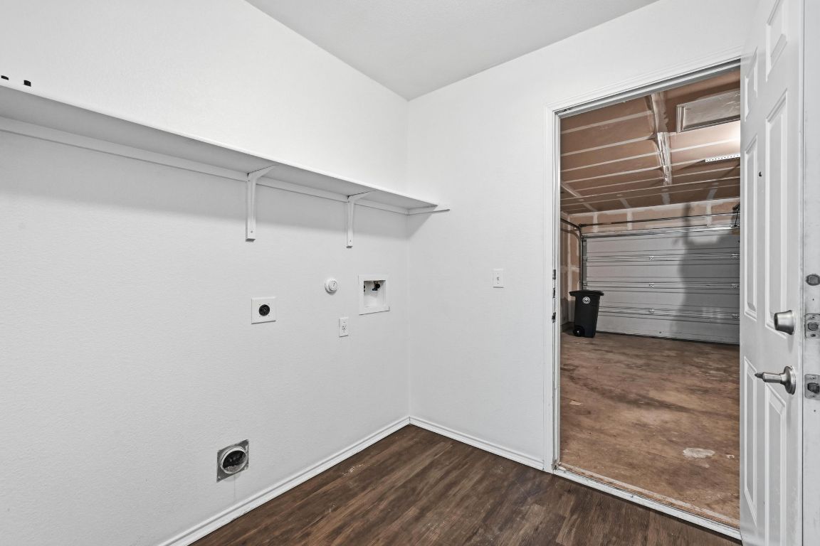 5813 Berryline Way Austin, TX 78724 - Photo 22 of 27 a view of small space