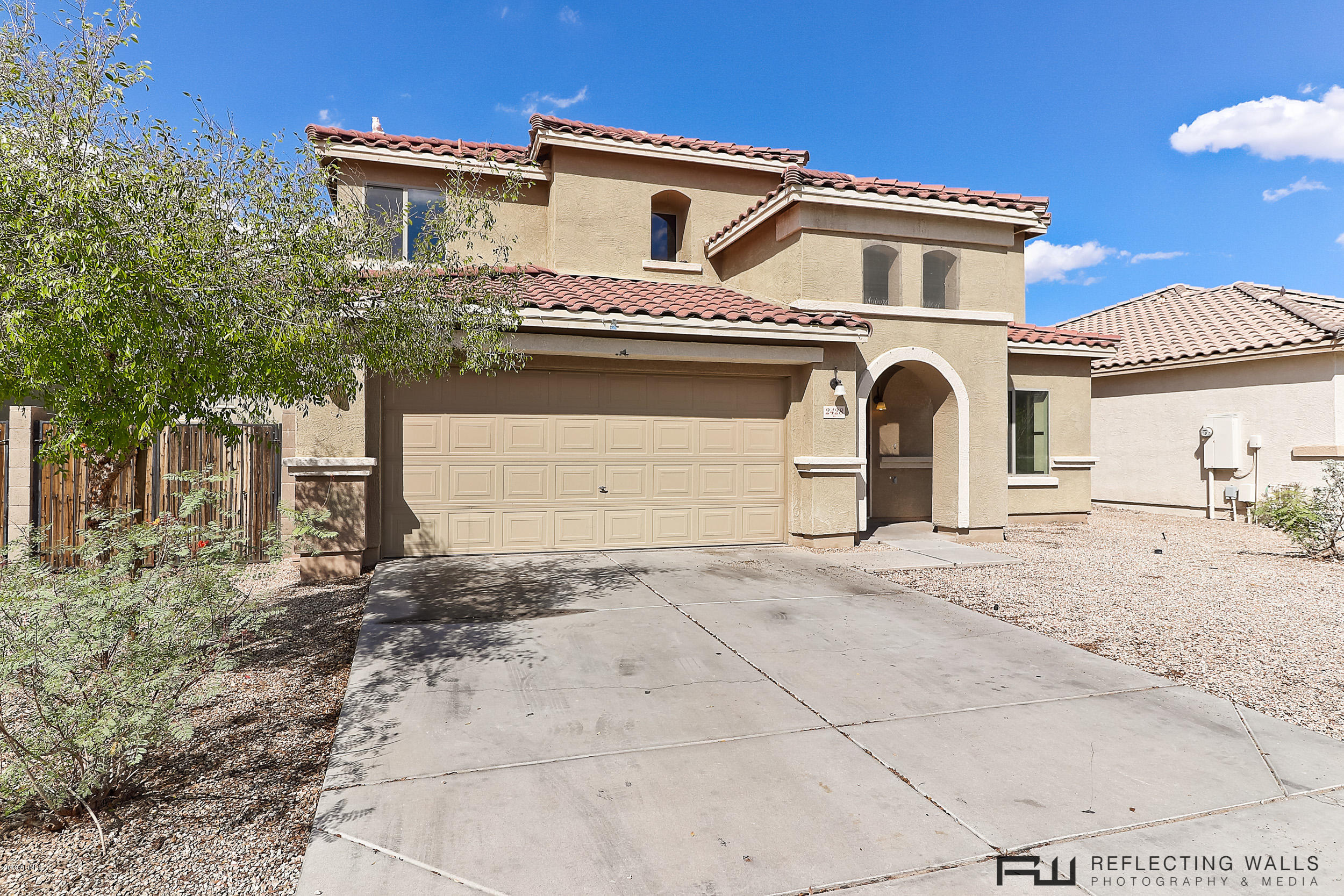 2428 West Bloch Road Phoenix, AZ 85041 - Photo 2 of 30 A (1)