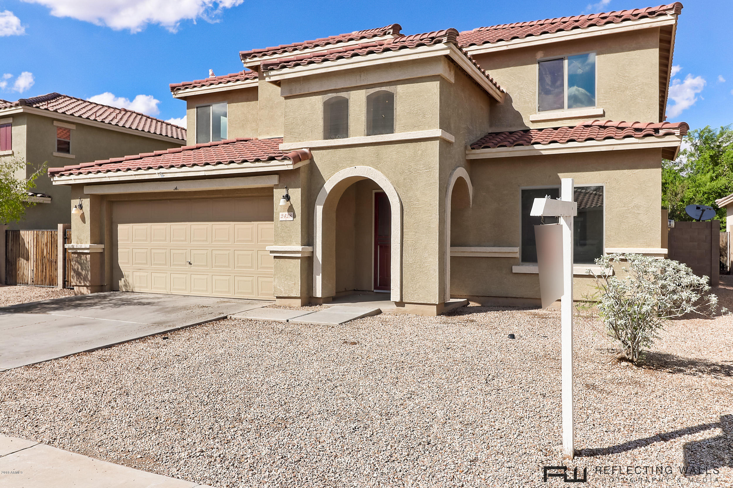2428 West Bloch Road Phoenix, AZ 85041 - Photo 4 of 30 A (3)