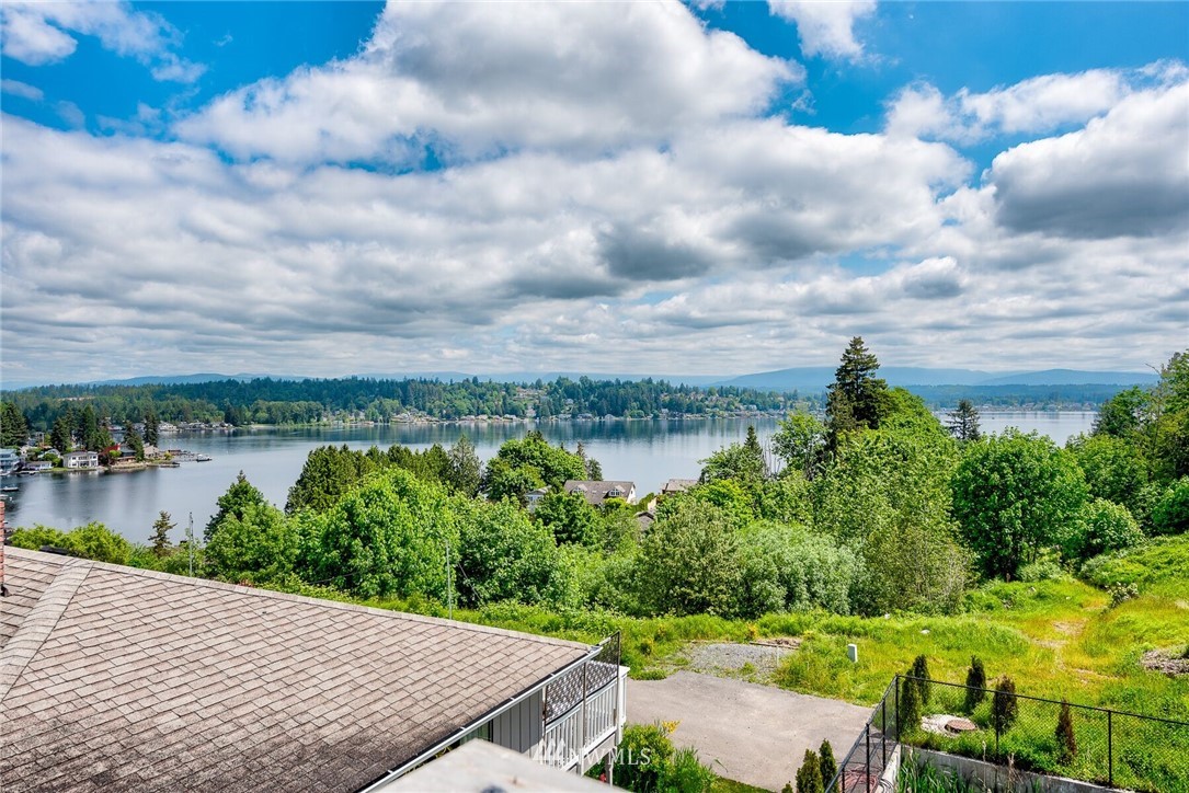 1111 Vernon Road Lake Stevens, WA 98258 - Photo 1 of 25 Gallery Image 1