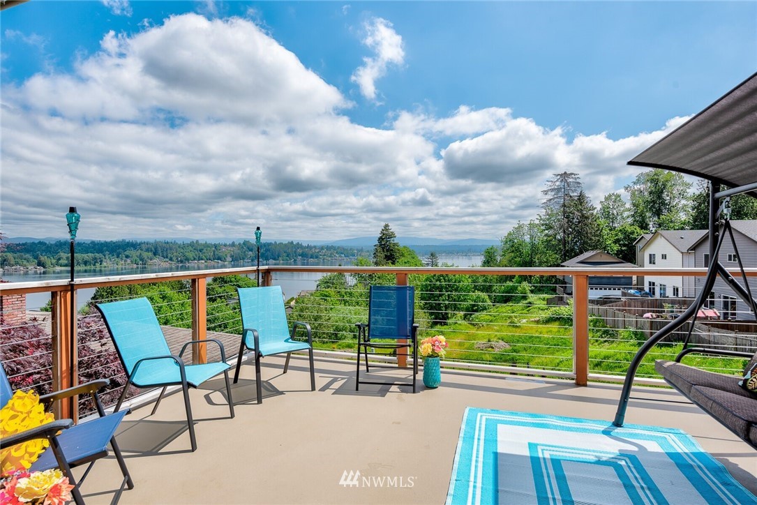1111 Vernon Road Lake Stevens, WA 98258 - Photo 2 of 25 Gallery Image 2