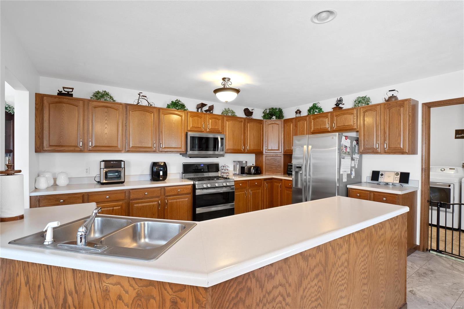 813 Morrison Avenue Waterloo, IL 62298 - Photo 8 of 45 Gallery Image 8